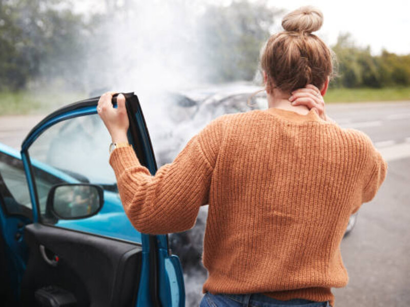 Auto accident whiplash treatment and car accident neck pain injury care in Peoria IL