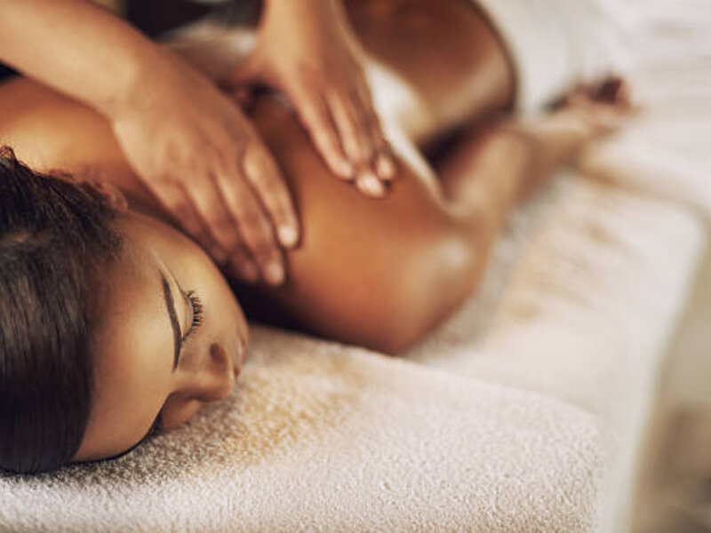 Licensed therapeutic massage therapy treatment in Peoria IL